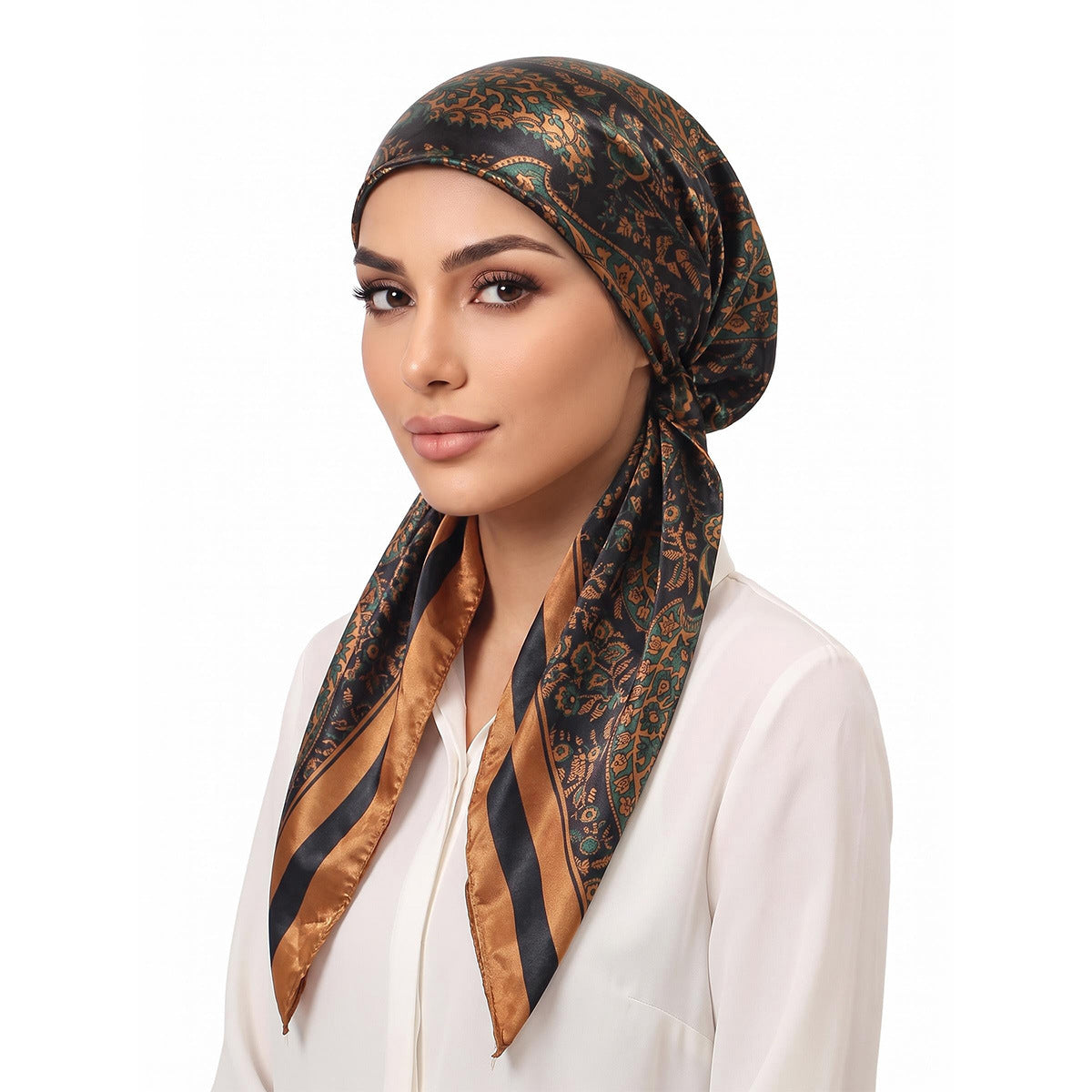 Foulard femme grand carré satiné à nouer aux cheveux ou au cou