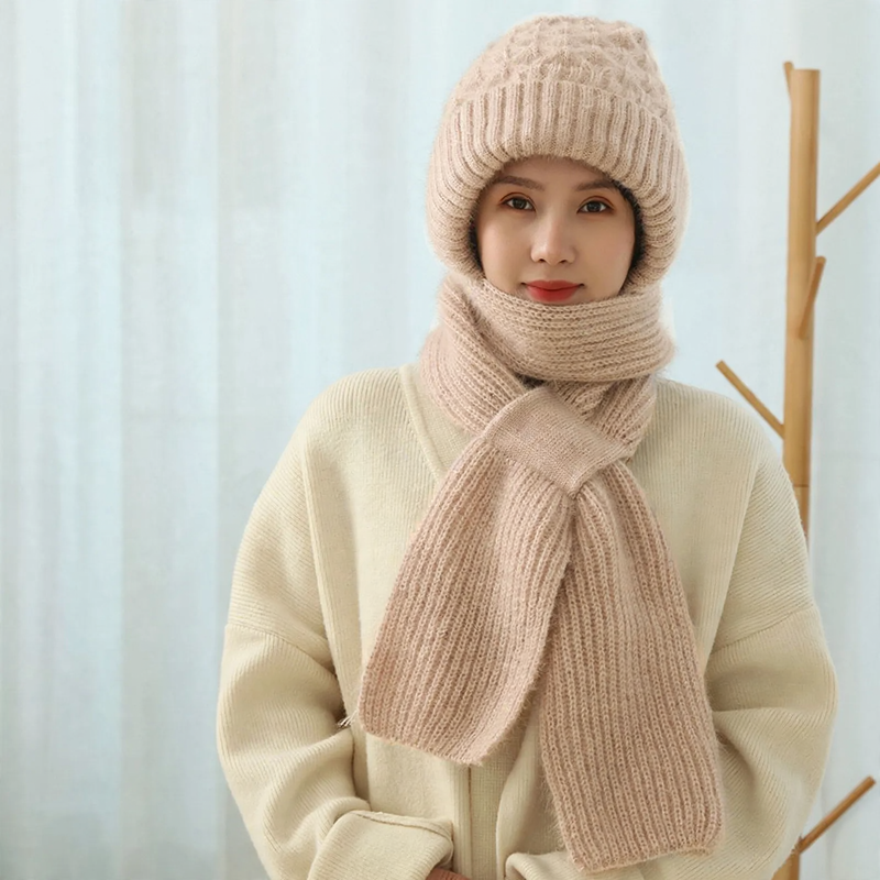 Bonnet femme à écharpe intégrée et doublure douce – Écru