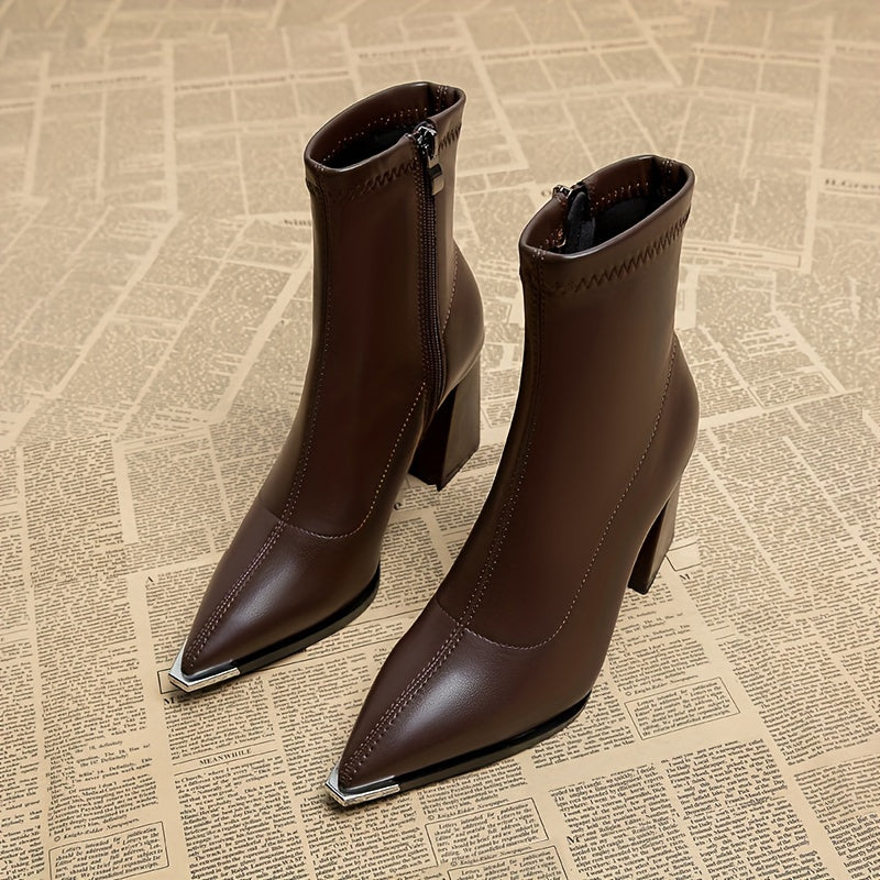 Boots femme à bout pointu, talon bloc et zip latéral