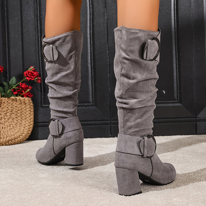 Boots femme hautes à talon bloc et double boucle