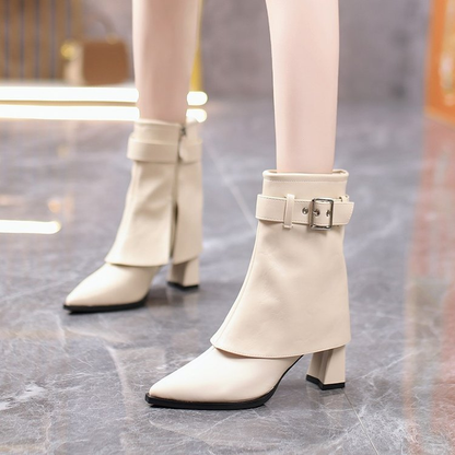 Bottines femme à talon bloc et bride à boucle réglable – Crème