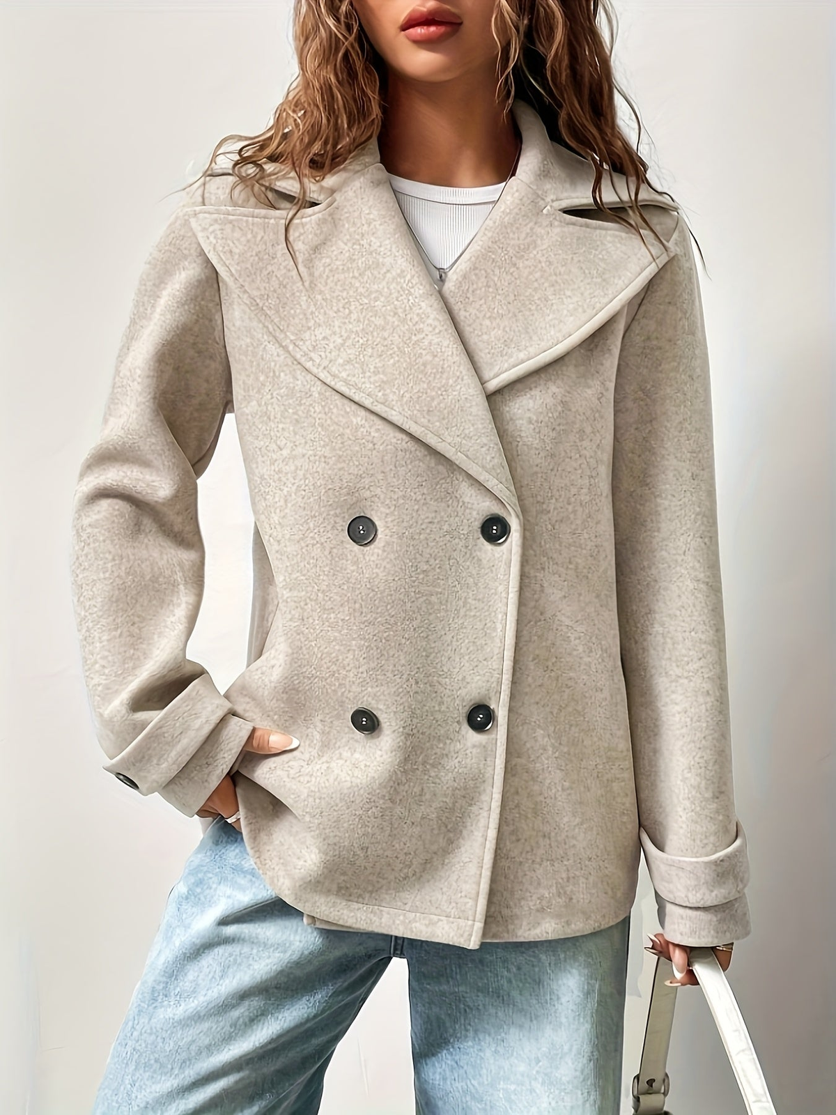 Caban femme oversize à double boutonnage et revers crantés