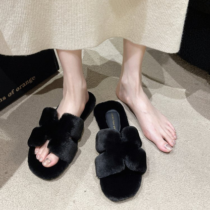 Chaussons femme bout ouvert à gros nœud effet peluche – Noir