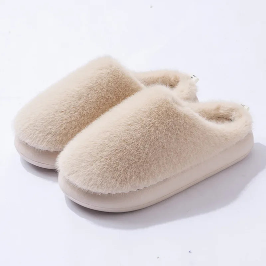 Chaussons femme fourrés en fausse fourrure à bout fermé – Beige