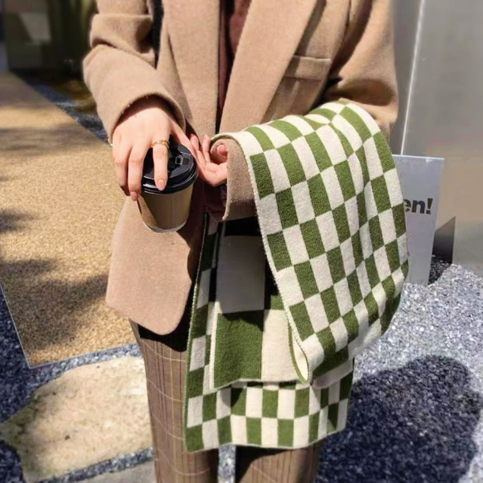 Écharpe femme à carreaux légère et facile à nouer – Vert