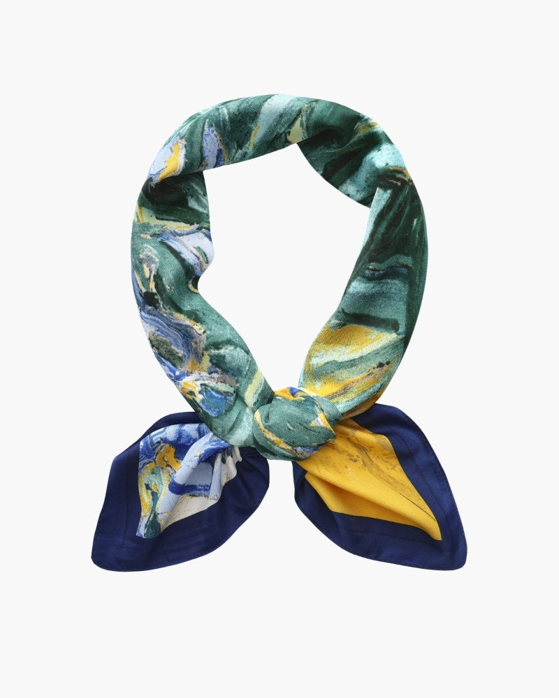 Foulard femme en twill effet soie à bords roulottés – Iris bleu
