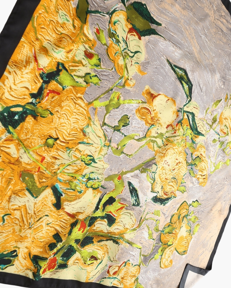 Foulard femme en twill effet soie à bords roulottés