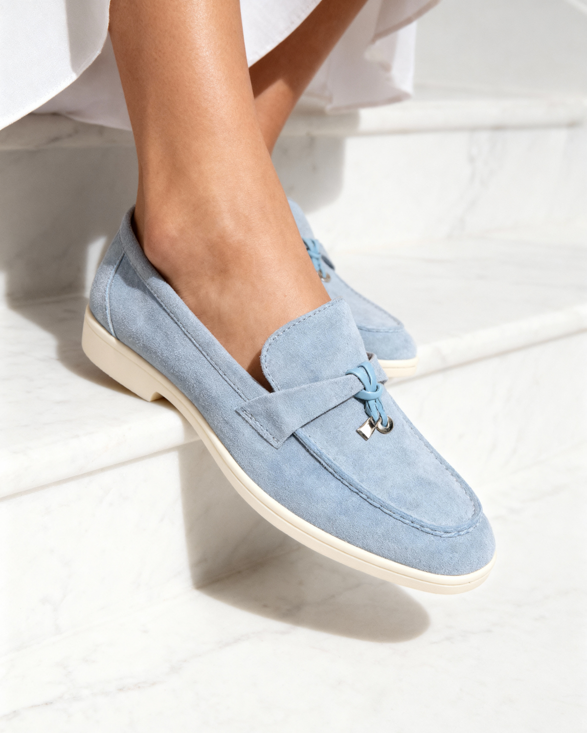 Mocassins femme effet daim à surpiqûres délicates