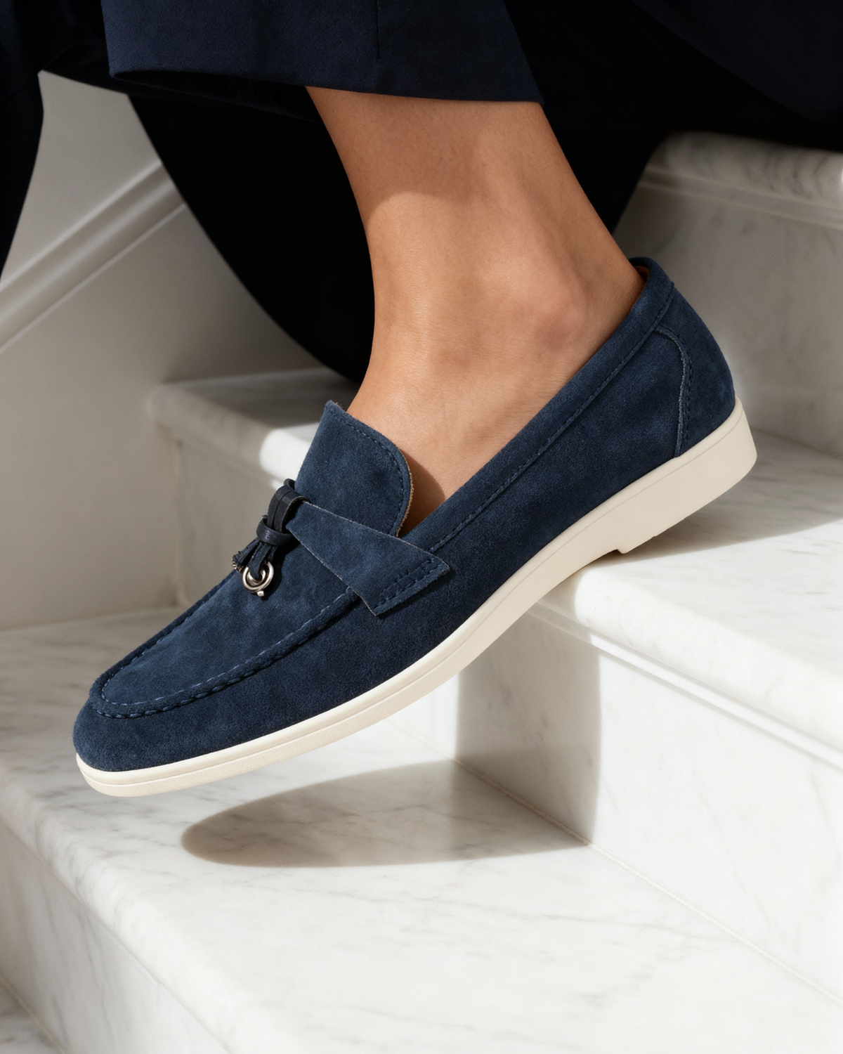 Mocassins femme effet daim à surpiqûres délicates