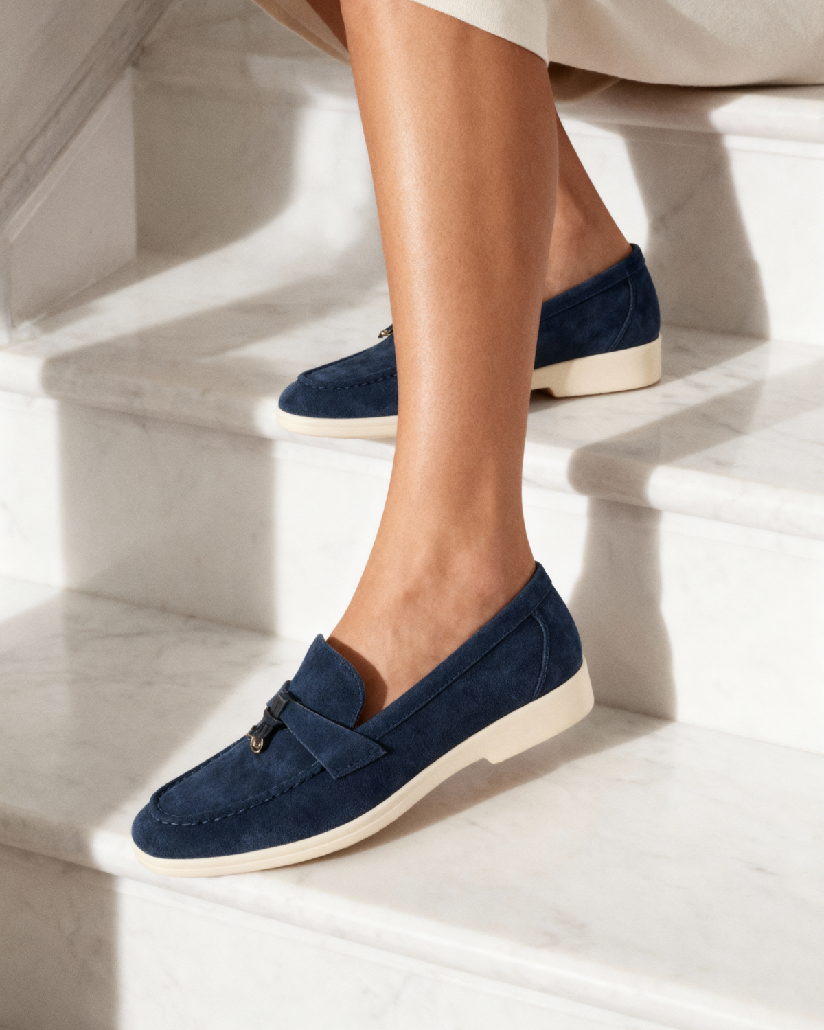 Mocassins femme effet daim à surpiqûres délicates