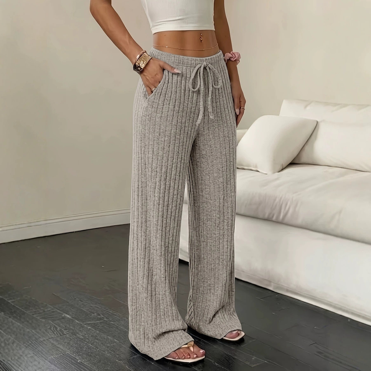 Pantalon côtelé femme en maille à jambes larges