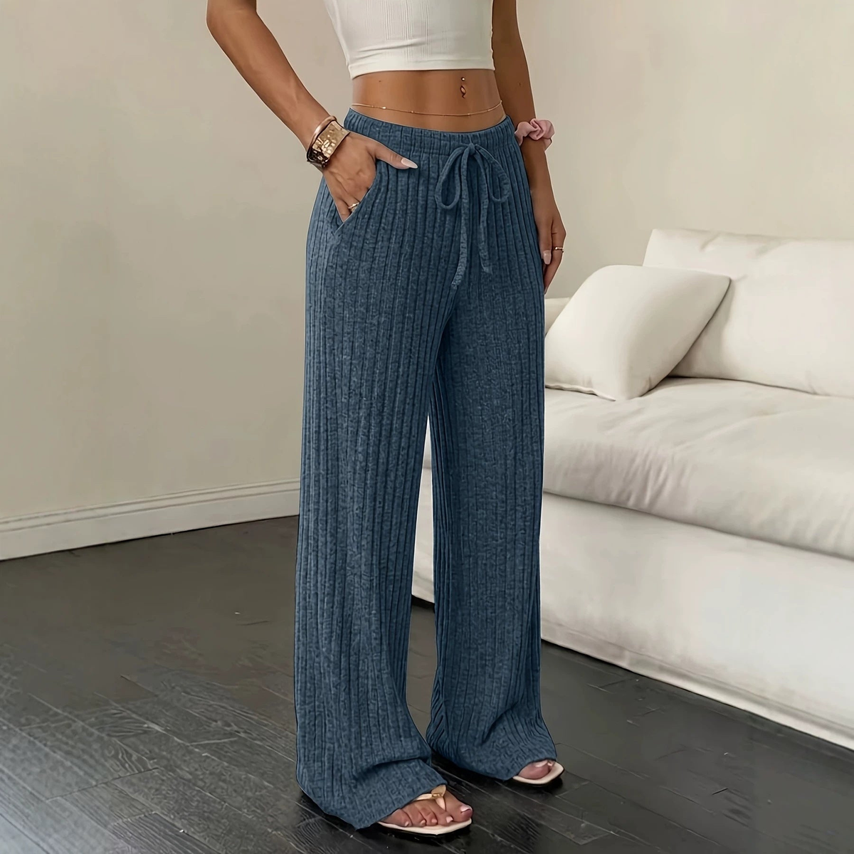 Pantalon côtelé femme en maille à jambes larges