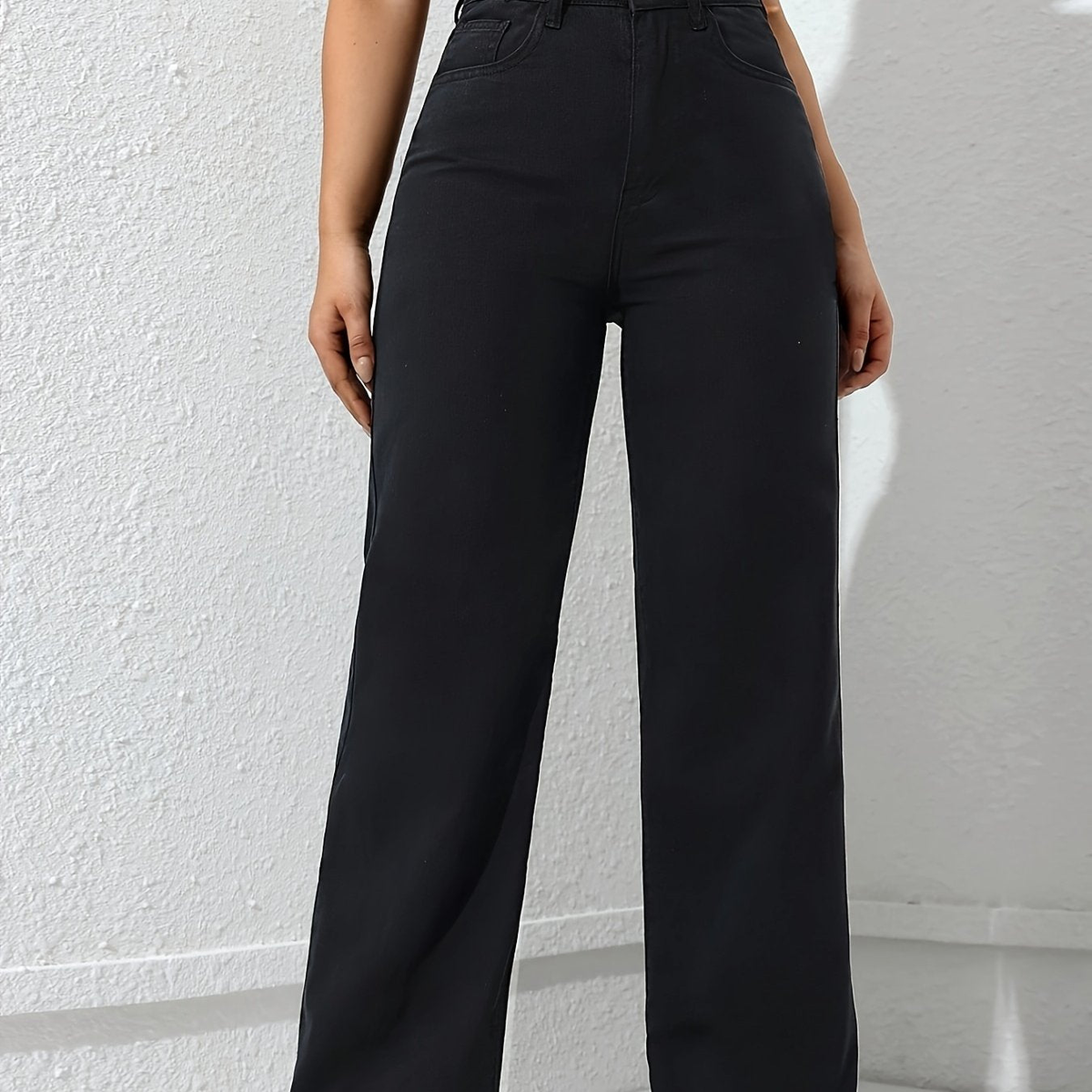 Pantalon large femme taille haute à poches et coupe fluide – Noir