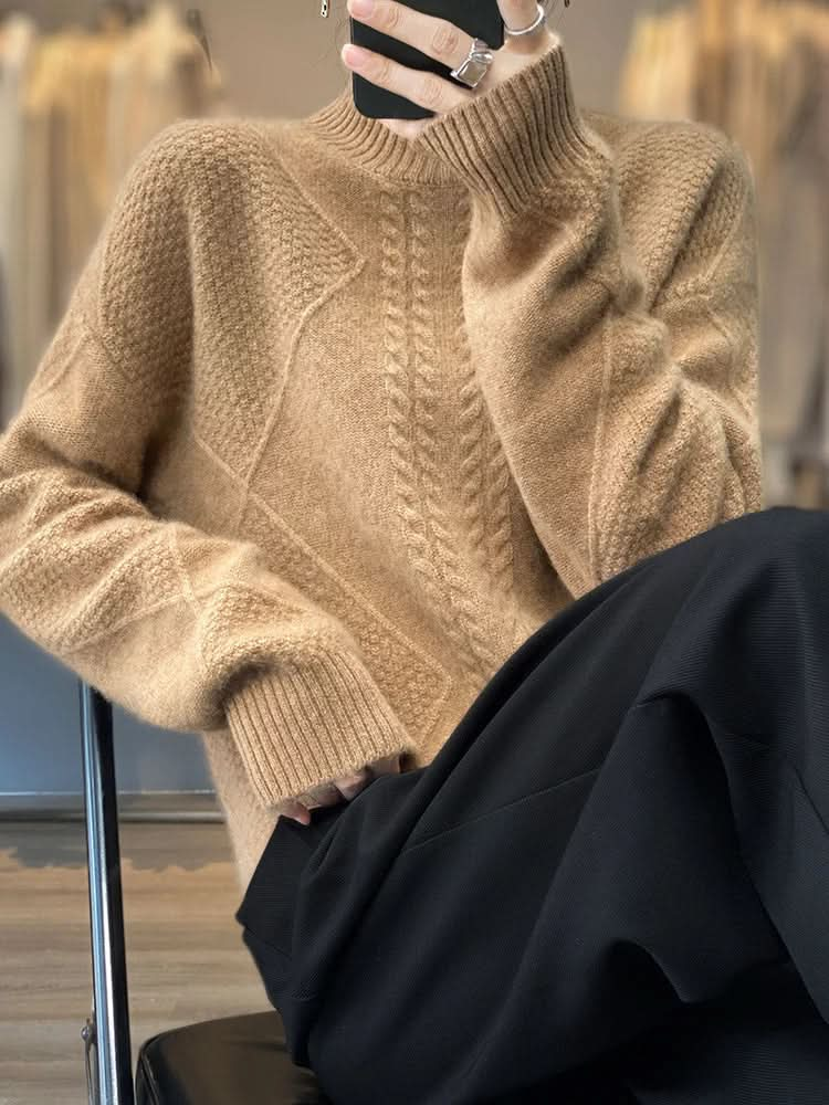 Pull col roulé femme en maille torsadée à coupe ajustée