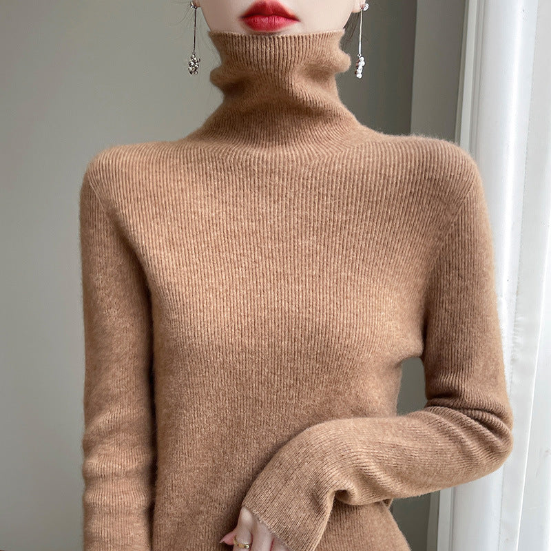 Pull col roulé femme près du corps en maille fine extensible – Camel doré