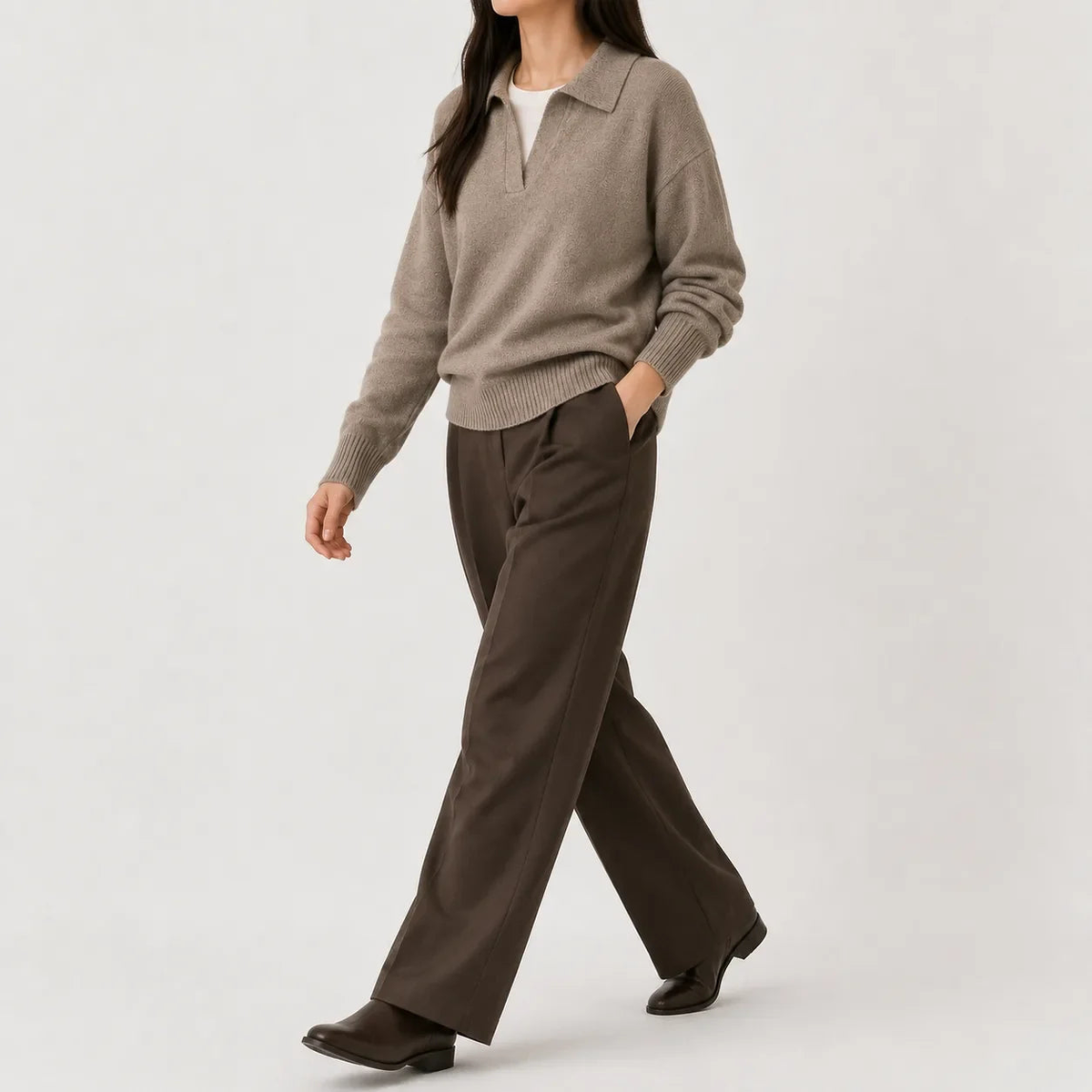 Pull femme col V en maille souple à manches longues