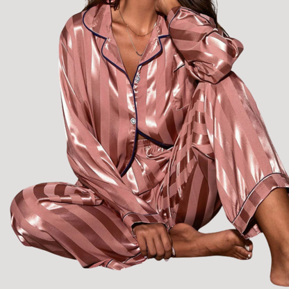 Pyjama femme boutonné à manches longues et pantalon assorti – Rose rouge