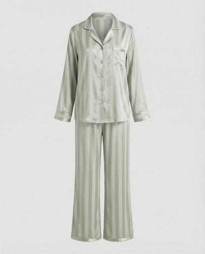 Pyjama femme effet satiné à chemise boutonnée et col cranté – Vert sauge