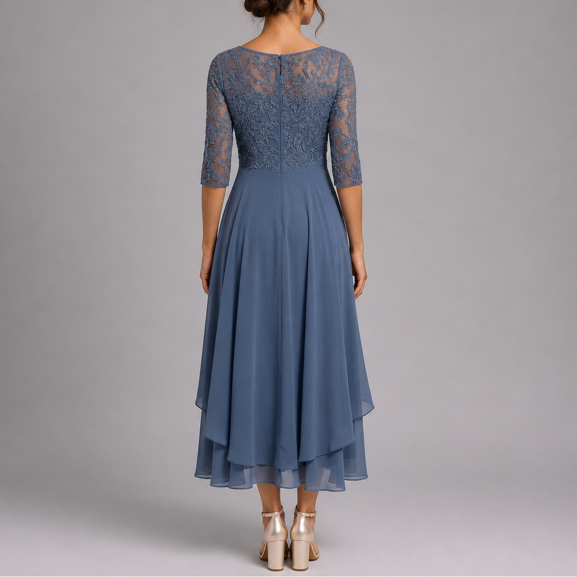 Robe invitée mariage en dentelle brodée mi-longue