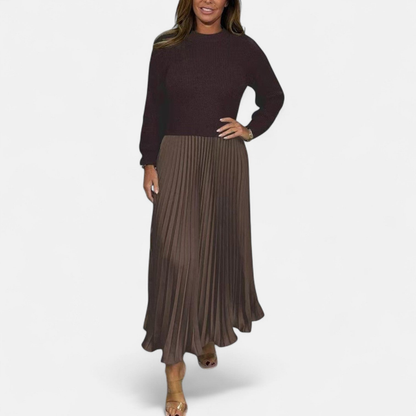 Robe pull femme longue à jupe plissée et manches longues – Marron café