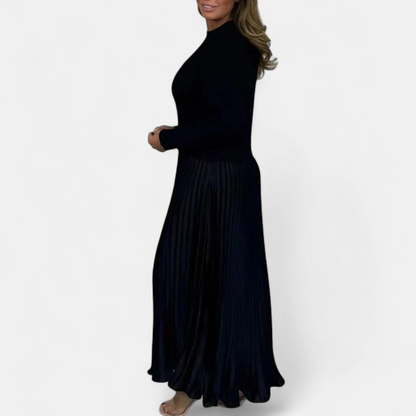 Robe pull femme longue à jupe plissée et manches longues