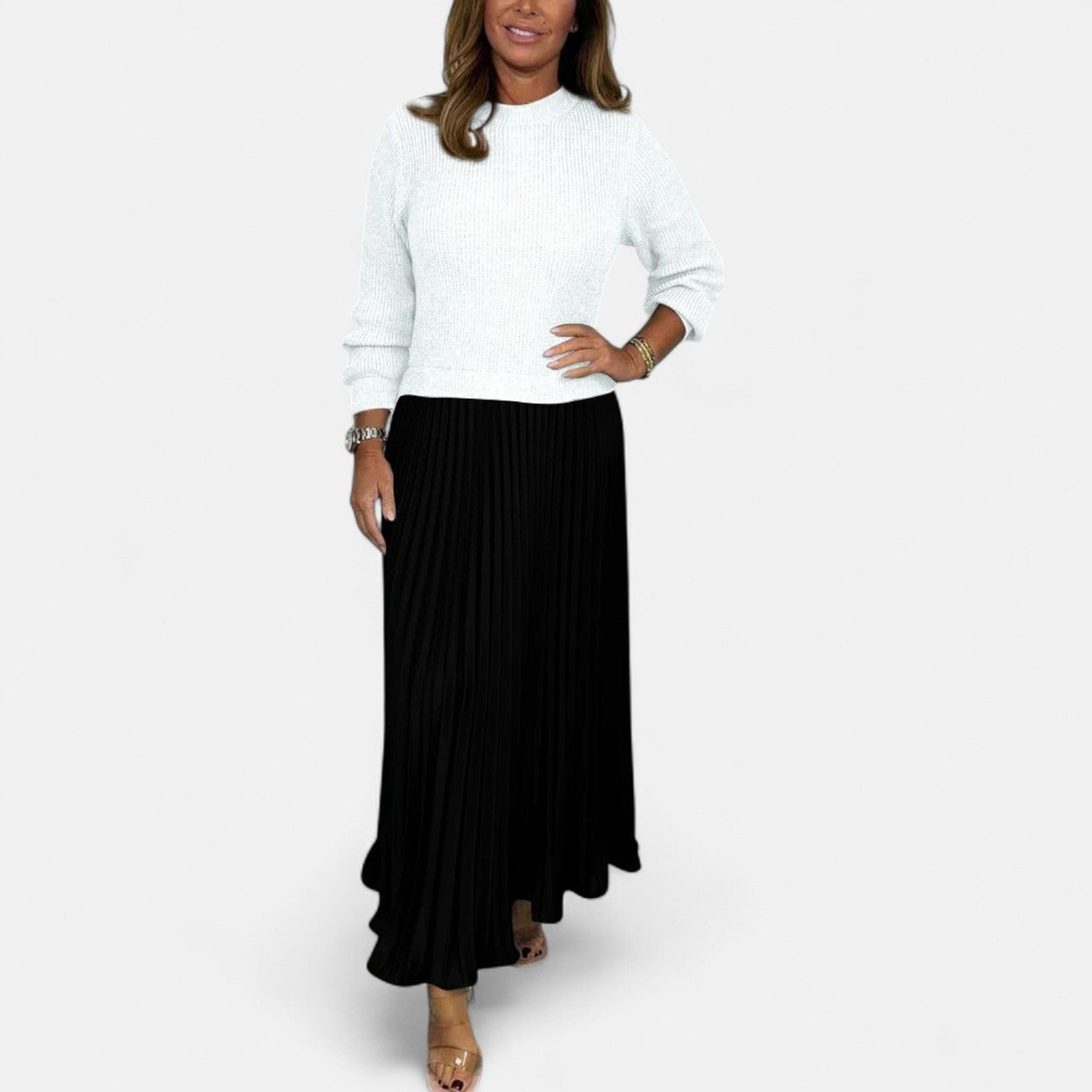 Robe pull femme longue à jupe plissée et manches longues – Blanc et noir